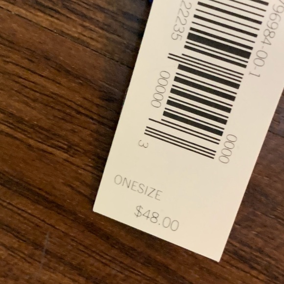 Banana Republic Strip oblong scarf - Picture 11 of 11